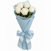 Букет 5 Белых роз Проуд в Слободище