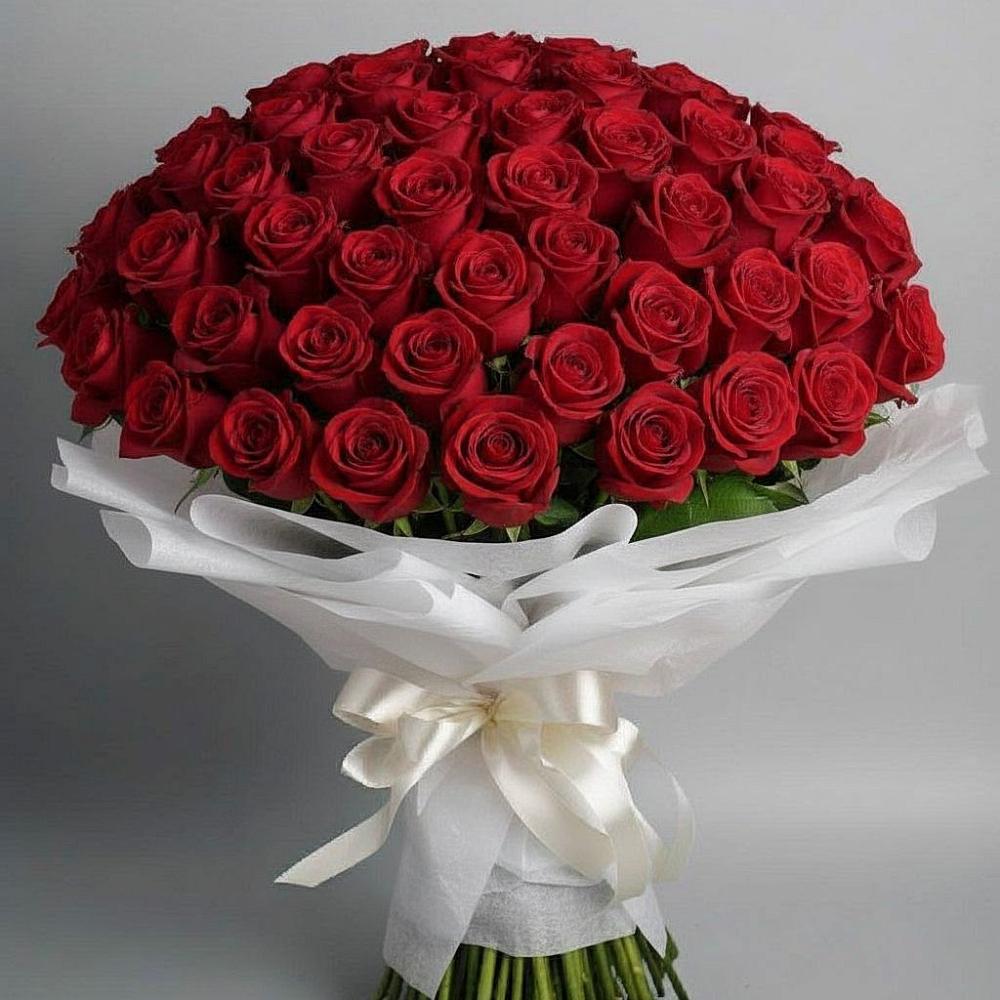 Букет 101 Красная роза Блэк Мэджик в Слободище