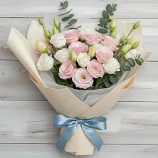 Букет цветов из:  Лизиантусы в Слободище