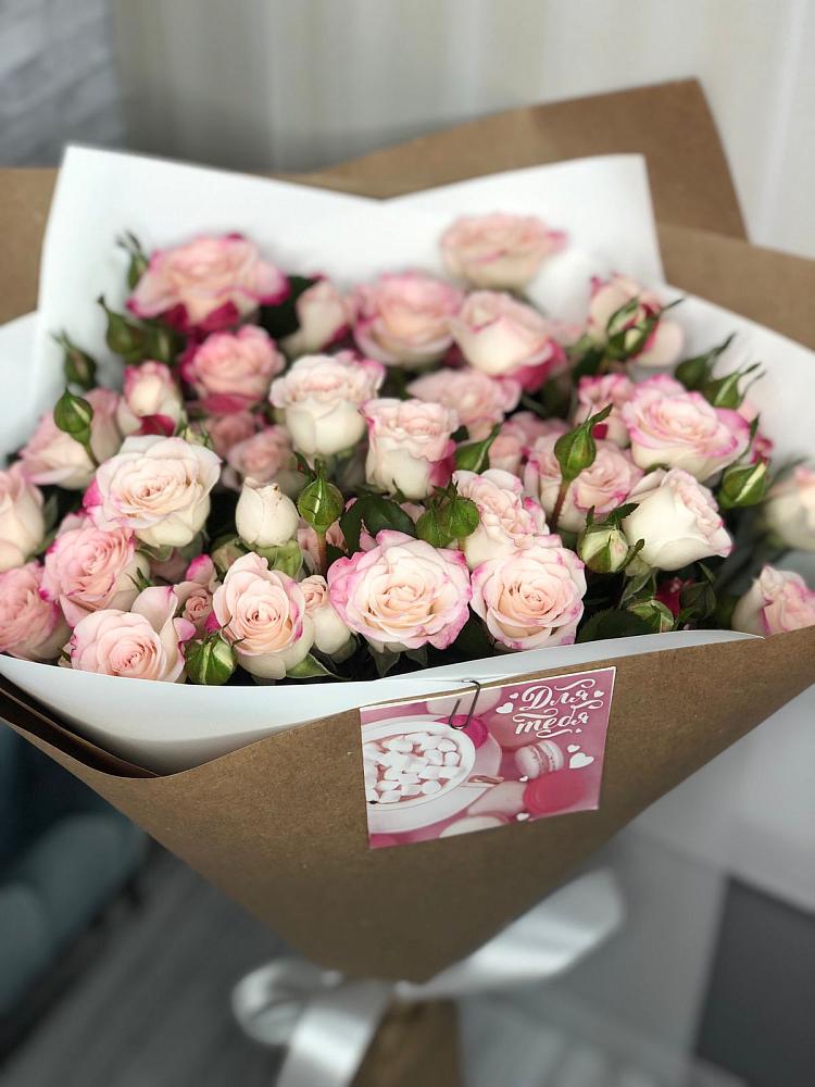 Букет цветов из: Розы в Слободище