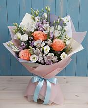 Букет цветов из:  Лизиантусы, Розы, Альстромерии и Гипсофила #REPLACE_PRED# Слободище