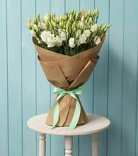 Букет цветов из:  Лизиантусы в Слободище