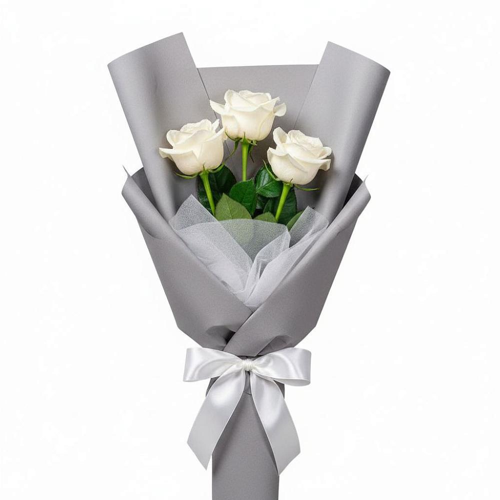 Букет 3 белые розы в Слободище