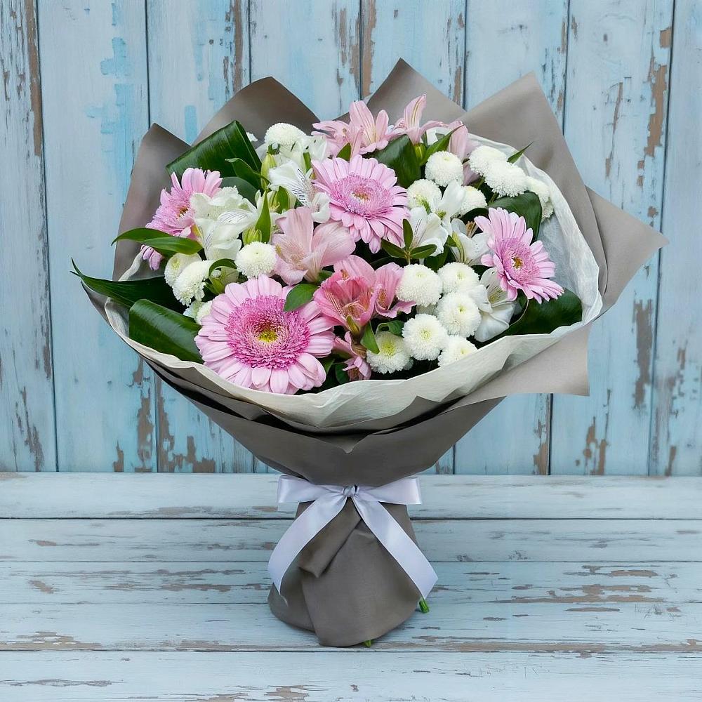 Букет цветов из: Герберы, Альстромерии и Хризантемы в Слободище
