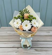 Букет цветов из:  Герберы, Розы и Хризантемы в Слободище