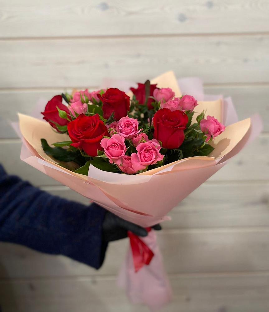 Букет цветов из: Розы в Слободище