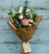 Букет цветов из:  Розы и Лизиантусы в Слободище