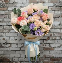 Букет цветов из:  Розы, Лизиантусы и Гвоздики #REPLACE_PRED# Слободище