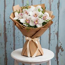 Букет цветов из:  Орхидеи и Розы в Слободище